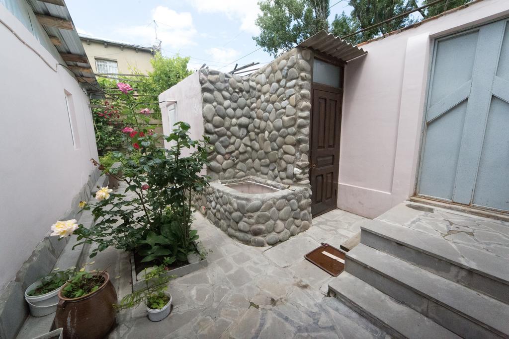 Guesthouse Levani Γκόρι Εξωτερικό φωτογραφία